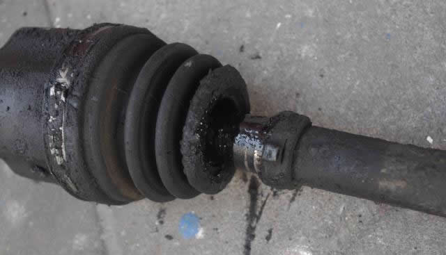 汽車行駛6萬公里，記得更換這些零件，別讓汽車提前報廢-第3張圖片-鄭州市冠恒貿(mào)易有限公司【官方網(wǎng)站】-車用潤滑油服務專家